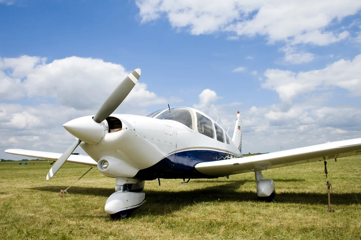 Avion biplace